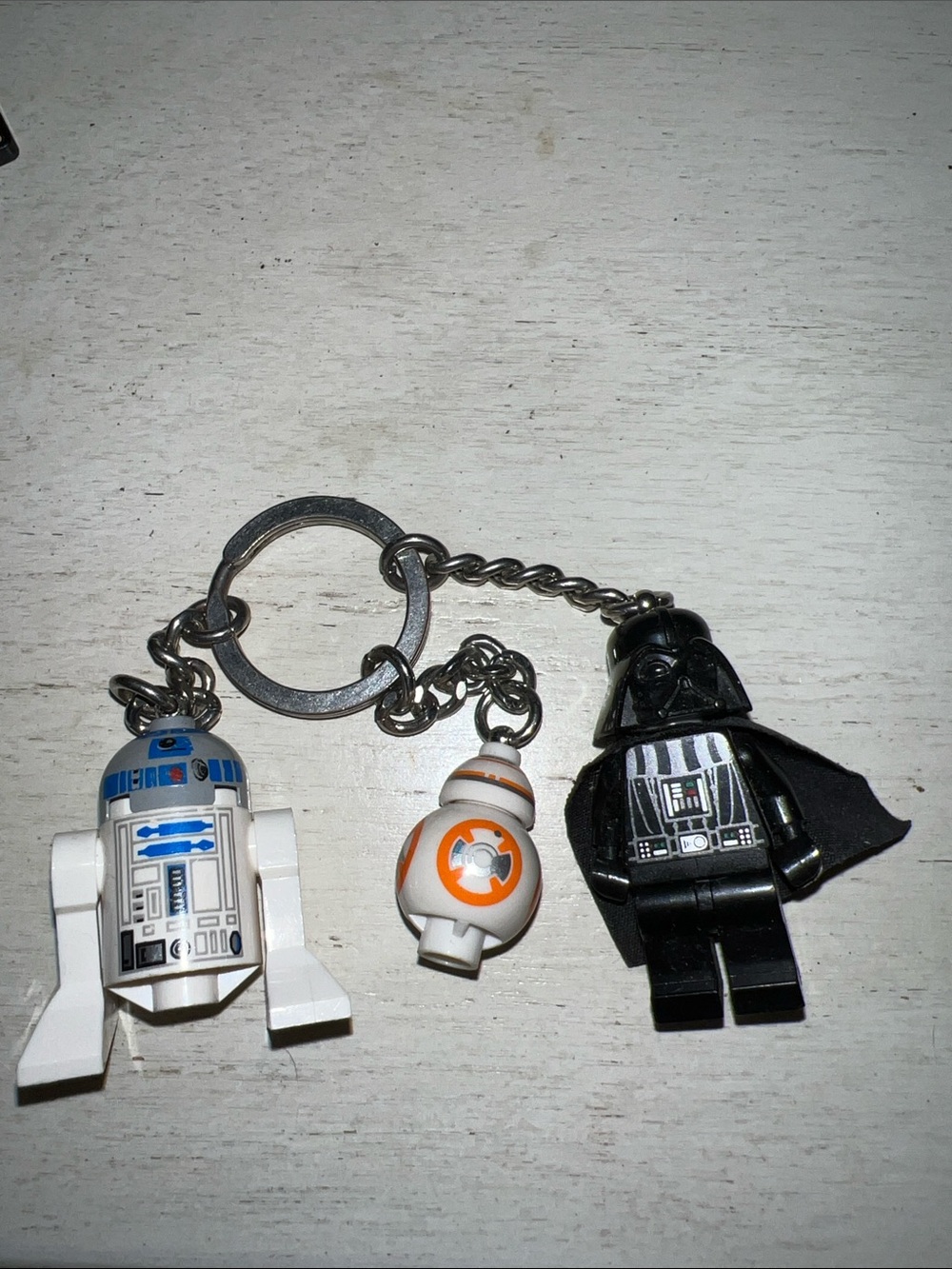 Lot 3 Lego Star Wars Key chains darth Vader r2d2